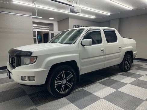 Used 2014 Honda Ridgeline Sport image 4