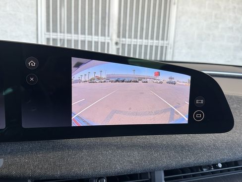 Used 2024 Lucid Air Touring AWD/4WD image 18