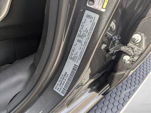 Used 2024 RAM 1500 Laramie image 23