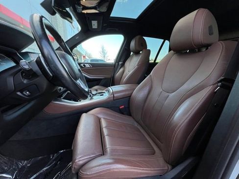 Used 2019 BMW X5 xDrive40i w/ Convenience Package image 12