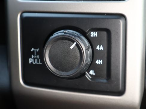 Used 2018 Ford F150 King Ranch w/ Equipment Group 601A Luxury image 20