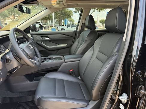 Used 2026 Nissan Rogue Dark Armor FWD image 26