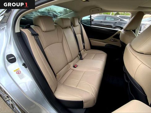 Used 2019 Lexus ES 350 w/ Luxury Package image 20