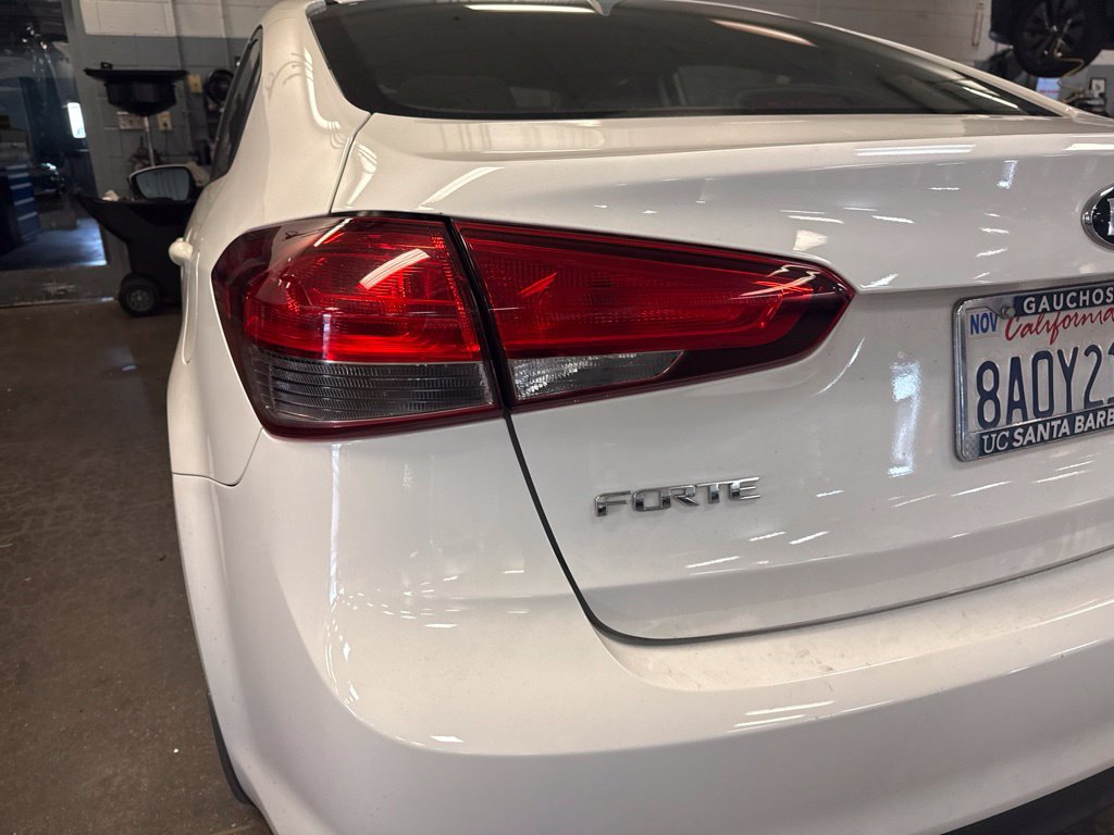 Used 2018 Kia Forte LX FWD image 10