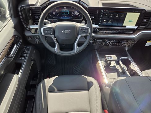New 2026 Chevrolet Silverado 1500 LT Trail Boss w/ LT Trail Boss Premium Package AWD/4WD image 9