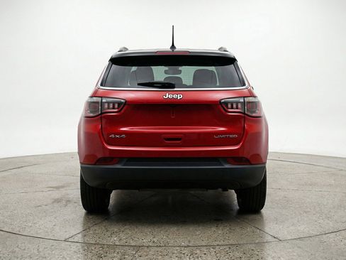 Used 2025 Jeep Compass Limited image 7