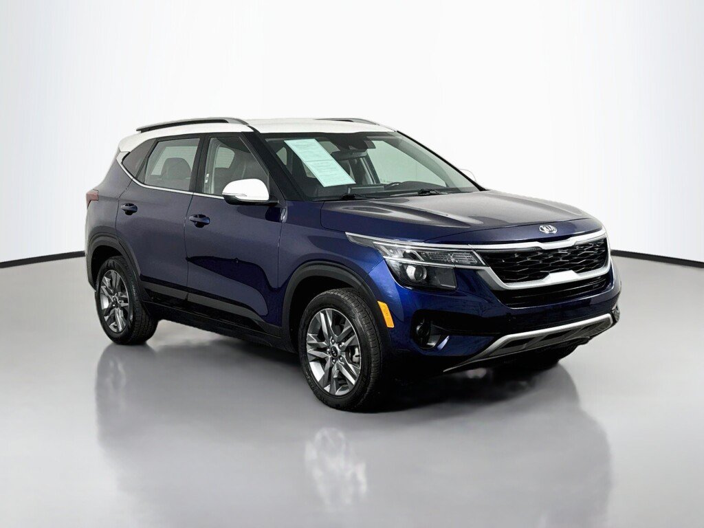 Used 2021 Kia Seltos S FWD image 7