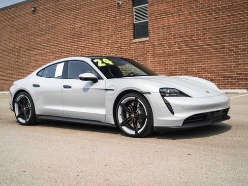 Used 2024 Porsche Taycan 4S AWD/4WD image 12