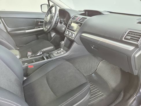 Used 2015 Subaru Crosstrek 2.0i Premium w/ Moonroof Package AWD/4WD image 25
