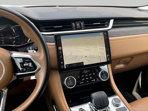 Used 2023 Jaguar F-PACE S AWD/4WD image 7