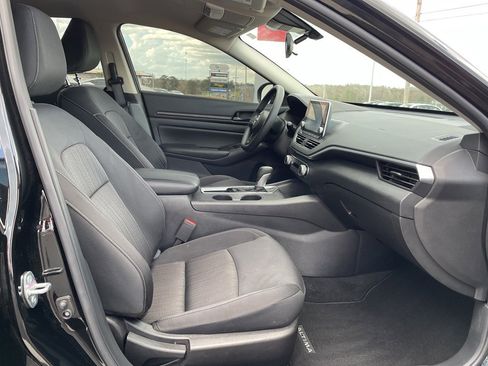 Certified 2025 Nissan Altima 2.5 S image 23