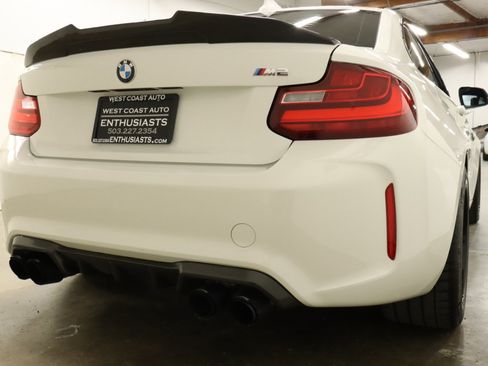 Used 2017 BMW M2 RWD image 29