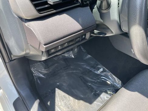 Used 2025 Toyota Camry LE FWD image 22