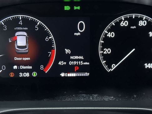 Used 2023 Honda HR-V LX image 23