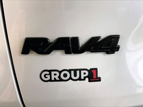 Used 2025 Toyota RAV4 XLE Premium AWD/4WD image 31