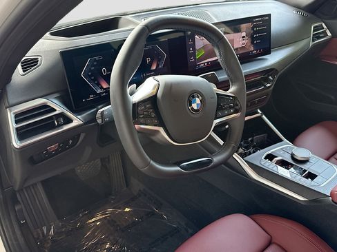Used 2025 BMW 330i Sedan image 9