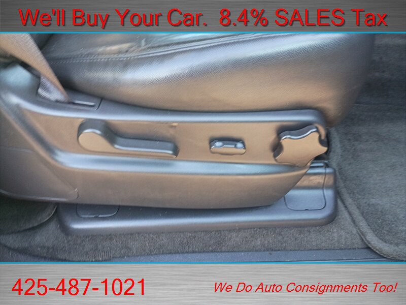 Used 2012 Chevrolet Suburban LT AWD/4WD image 13