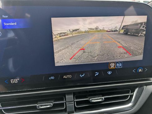 New 2026 Chevrolet Equinox EV LT FWD image 35