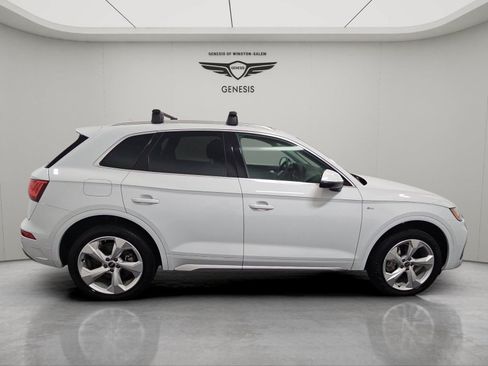 Used 2024 Audi Q5 2.0T Premium Plus w/ Premium Plus Package AWD/4WD image 6