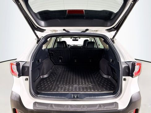 Used 2021 Subaru Outback Limited XT image 27