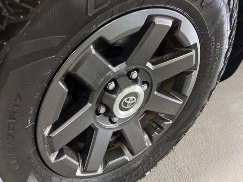 Used 2021 Toyota 4Runner Trail Special Edition image 12