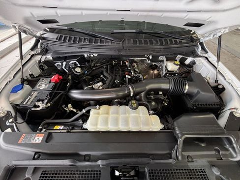 Used 2024 Ford Expedition Limited image 38