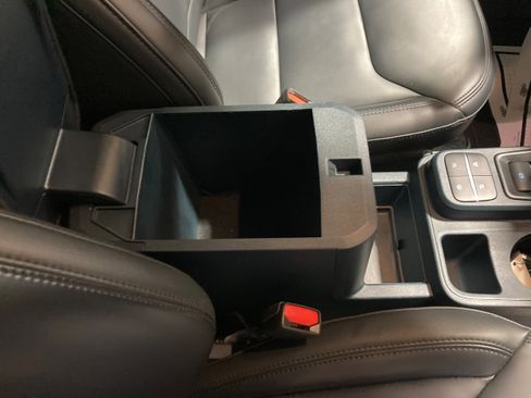 Used 2023 Ford Maverick Lariat w/ Lariat Luxury Package image 6