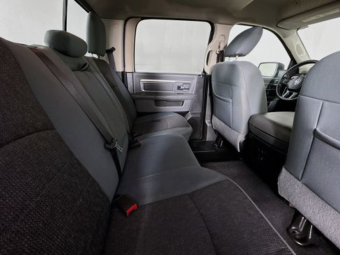 Used 2018 RAM 1500 Big Horn AWD/4WD image 25