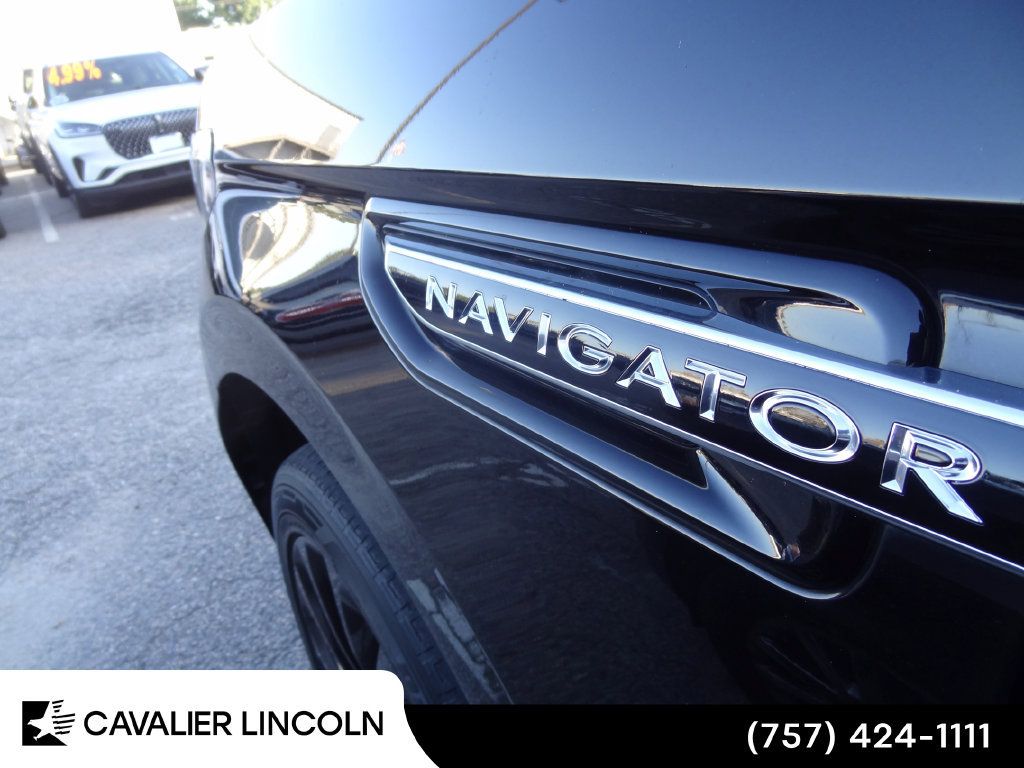 Used 2021 Lincoln Navigator L Reserve AWD/4WD image 13