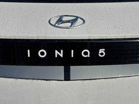 Certified 2024 Hyundai Ioniq 5 SEL RWD image 7