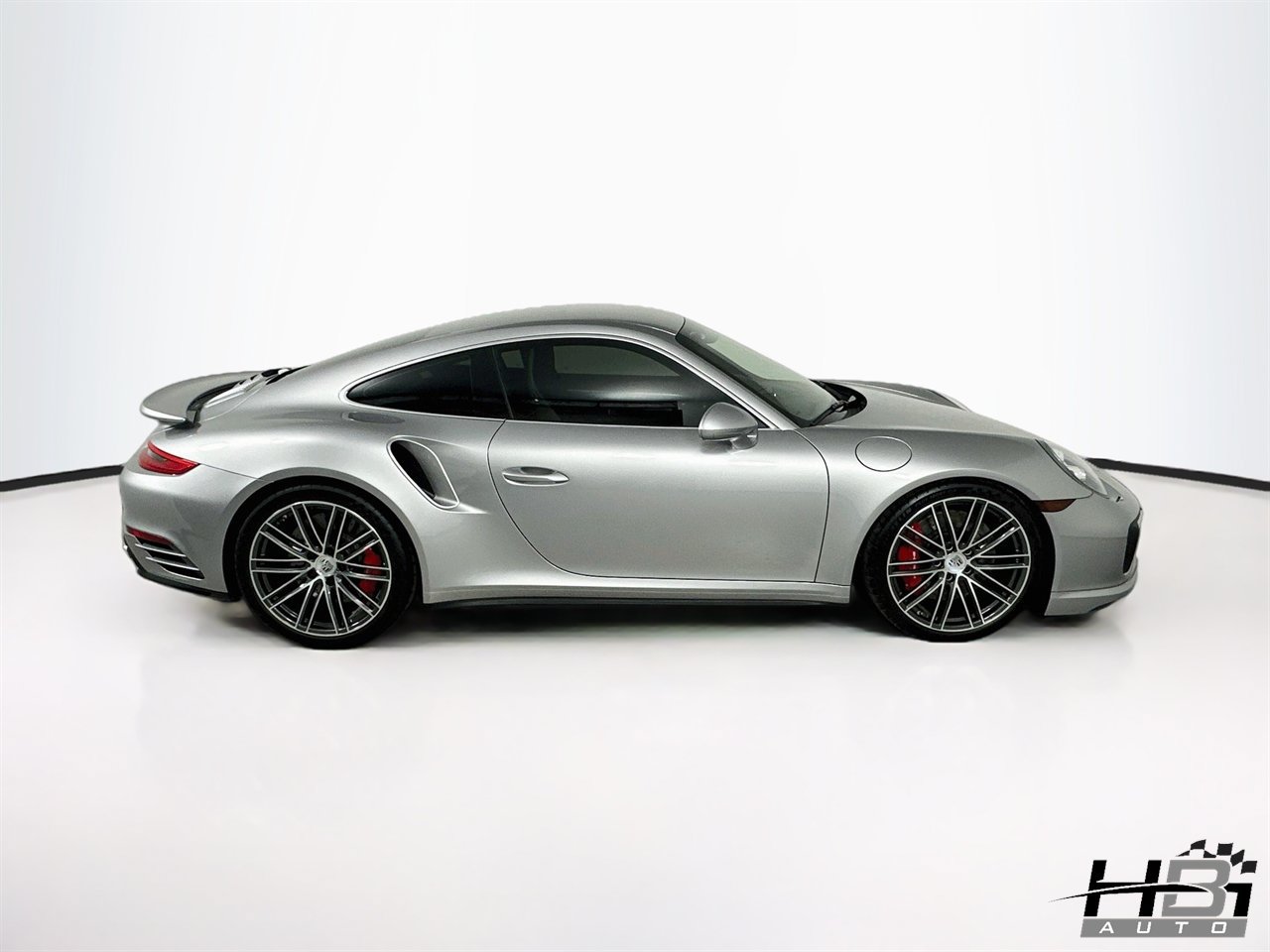 Used 2018 Porsche 911 Turbo AWD/4WD image 4