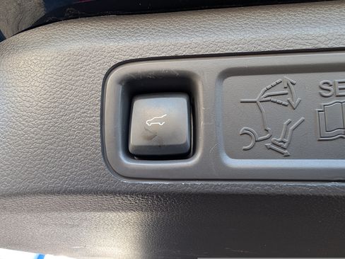 Used 2021 Ford Expedition Max Limited AWD/4WD image 15