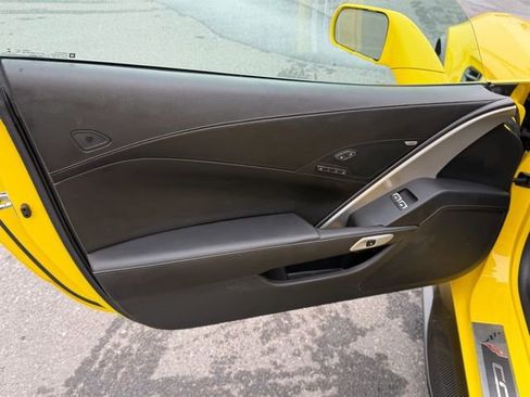Used 2017 Chevrolet Corvette Z06 image 28