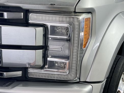 Used 2019 Ford F450 Platinum w/ Platinum Ultimate Package image 11