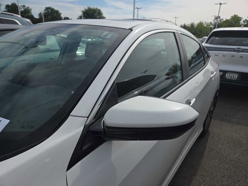 Used 2016 Honda Civic EX image 11