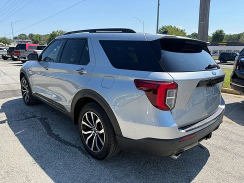 Used 2022 Ford Explorer ST-Line w/ Class IV Trailer Tow Package RWD image 3