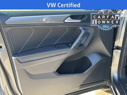 Certified 2023 Volkswagen Tiguan SE R-Line image 11