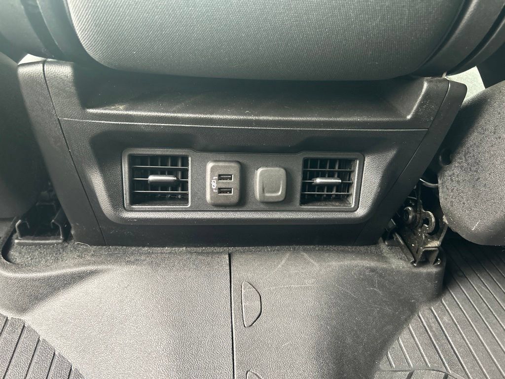 Used 2021 Chevrolet Silverado 1500 RST AWD/4WD image 21
