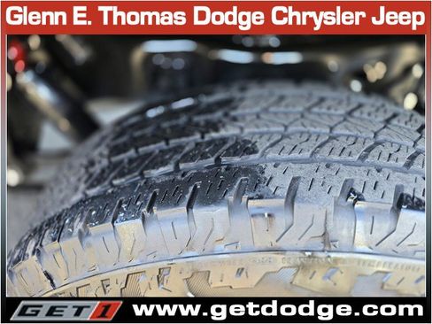 Certified 2023 Jeep Gladiator Willys image 38