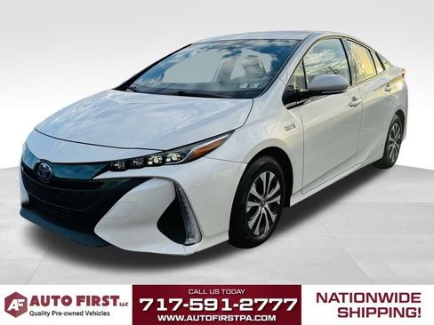 Used 2020 Toyota Prius Prime XLE image 7