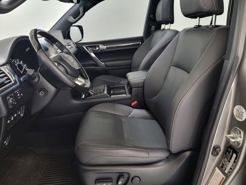 Used 2023 Lexus GX 460 Premium w/ Premium Package image 14