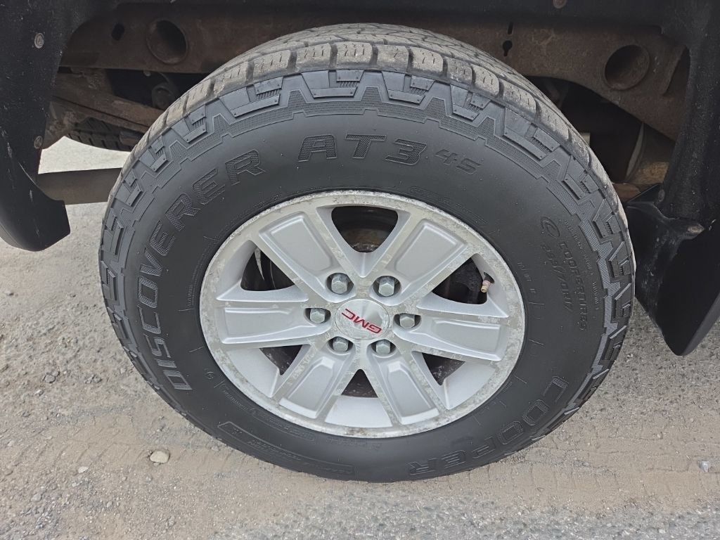 Used 2014 GMC Sierra 1500 SLE AWD/4WD image 30