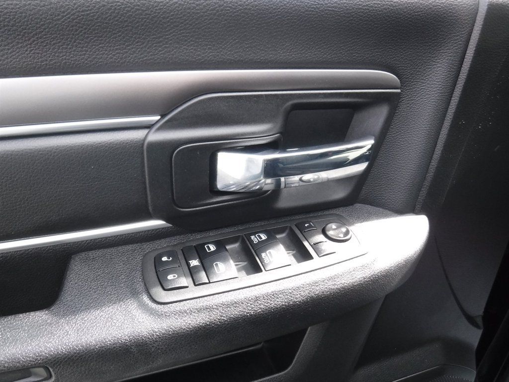 Used 2022 RAM 1500 Warlock w/ Electronics Group AWD/4WD image 13