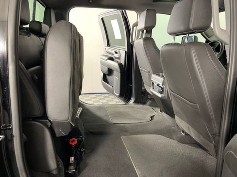 Used 2024 GMC Sierra 3500 SLT w/ SLT Convenience Package AWD/4WD image 21