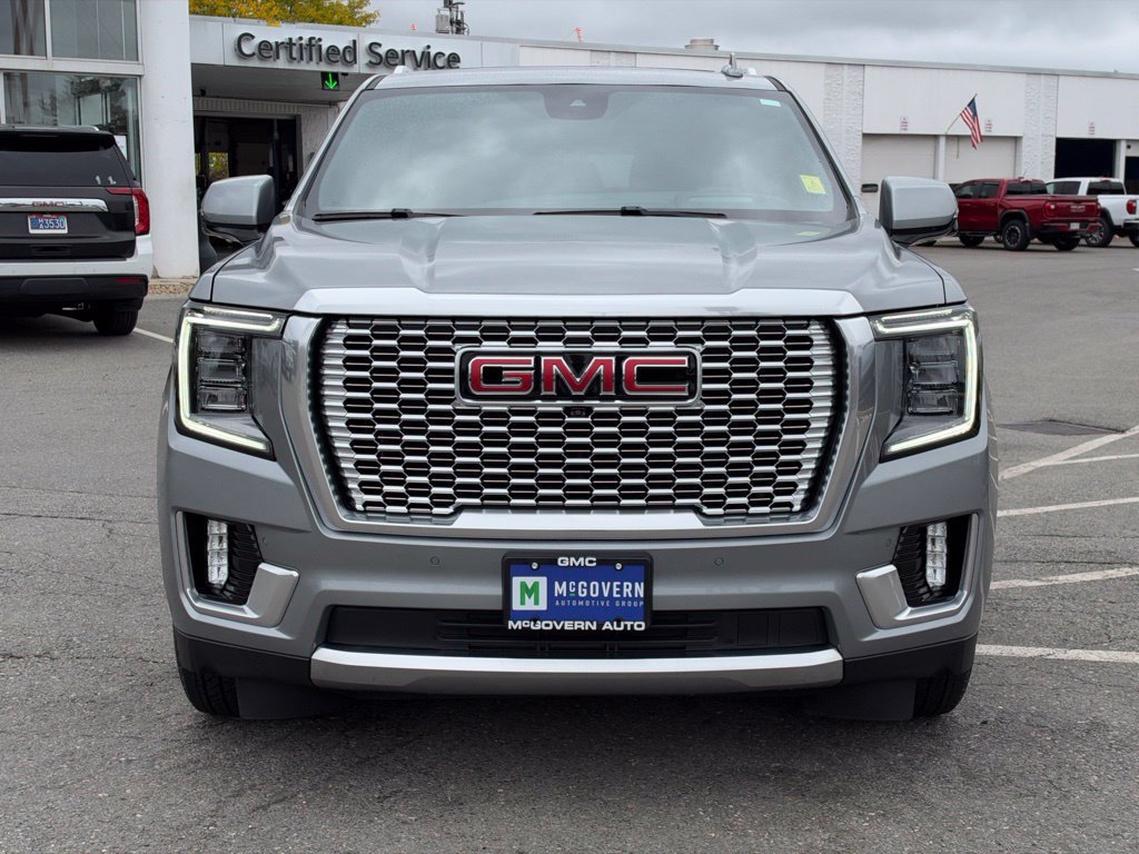 Used 2024 GMC Yukon Denali w/ Denali Reserve Package AWD/4WD image 10