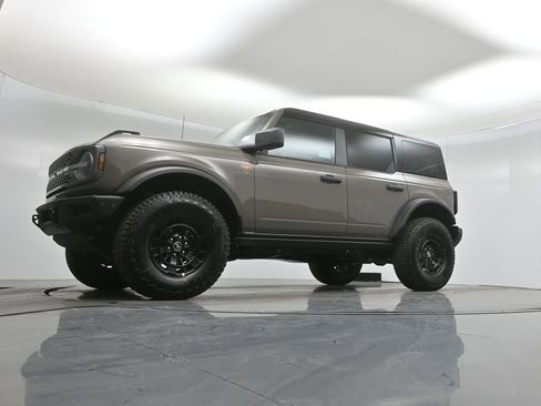 New 2026 Ford Bronco Badlands AWD/4WD image 41