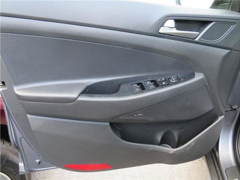 Used 2018 Hyundai Tucson Limited w/ Ultimate Package 02 image 13