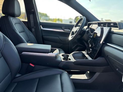 Used 2026 GMC Terrain Elevation w/ Elevation Premium Package image 14