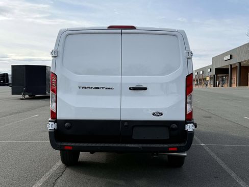 New 2026 Ford Transit 250 Low Roof w/ Load Area Protection Package RWD image 4