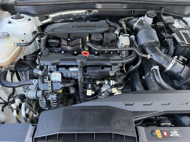 Used 2022 Hyundai Sonata Limited FWD image 34